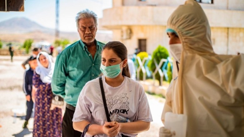 تسجيل 121 اصابة ووفاتين بكورونا في مناطق الإدارة الذاتية